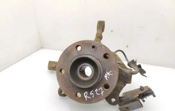Opel Vivaro Front wheel hub spindle knuckle