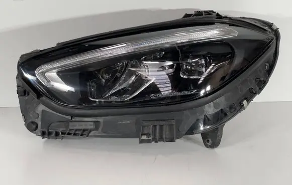 Mercedes-Benz C W206 Headlight/headlamp A2069063903 LE19A6437