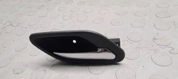 BMW 5 E39 Front door interior handle 7032926