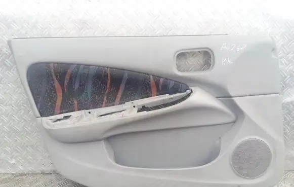 Nissan Almera N16 Front door card panel trim 80925bn100