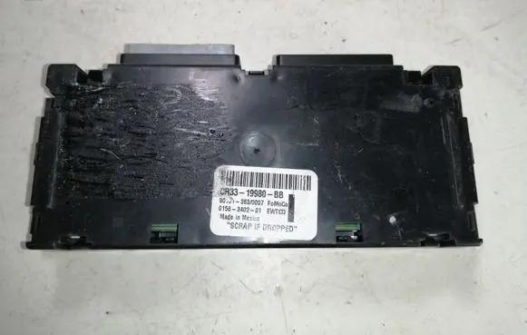 Ford Mustang VI Air conditioning/heating control unit CR3319980AB