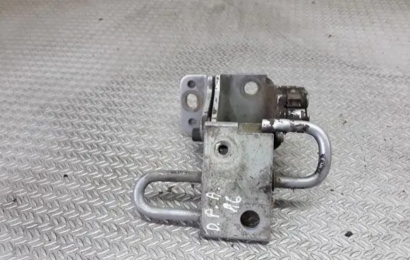 Audi A6 S6 C6 4F Front door lower hinge 
