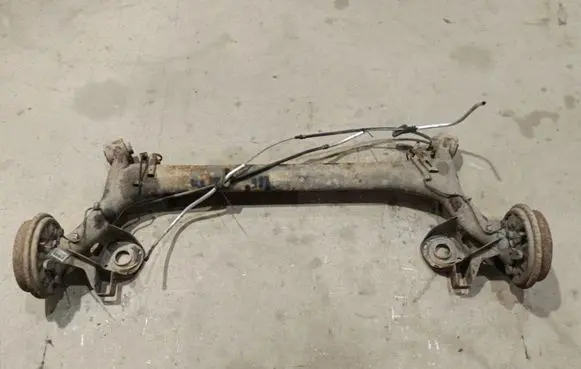 Volkswagen Polo IV 9N3 Rear subframe 