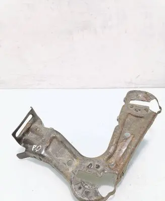 Skoda Octavia Mk2 (1Z) Headlight/headlamp mounting bracket