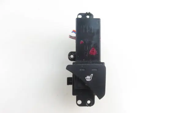 KIA Sportage Seat heating switch 933403W000WK