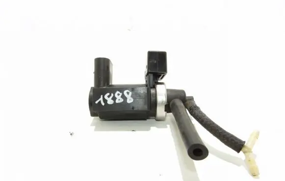 Audi A4 S4 B6 8E 8H Turbo solenoid valve 8E0906628
