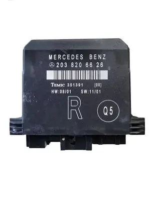 Mercedes-Benz C W203 Door control unit/module 2038206626