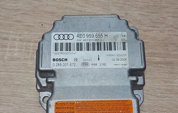 Audi A8 S8 D3 4E Airbag control unit/module 4E0959655H
