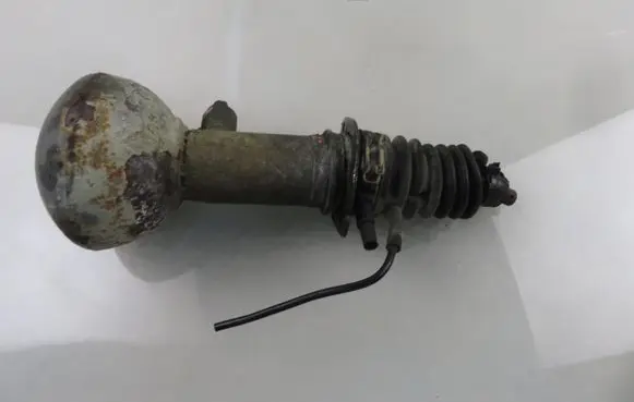 Rear shock absorber/damper