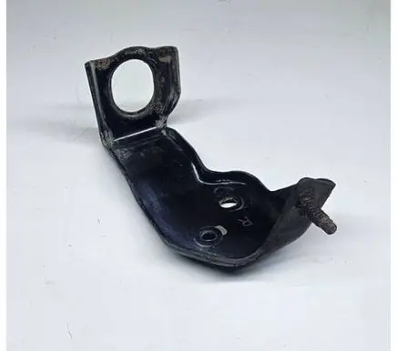 Mercedes-Benz X-class W470 Radiator mount bracket 