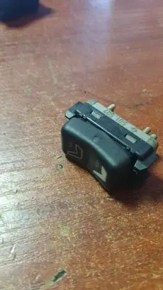 Mercedes-Benz S W140 Seat heating switch 1408205910