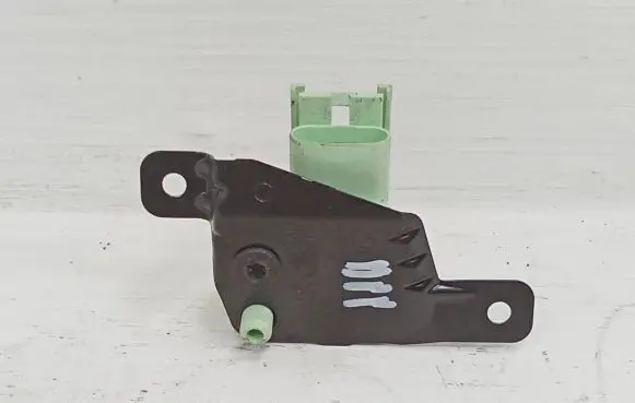 BMW X3 E83 Airbag deployment crash/impact sensor 65773418539