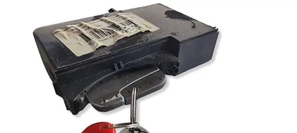 Renault Laguna II Ignition lock 8200