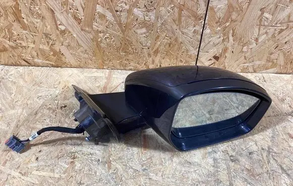 Jaguar F-Pace Front door electric wing mirror T4A5592