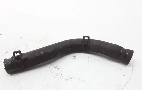 Hyundai Matrix Engine coolant pipe/hose