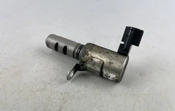 Subaru Legacy Camshaft vanos timing valve 10921AA070 JH23