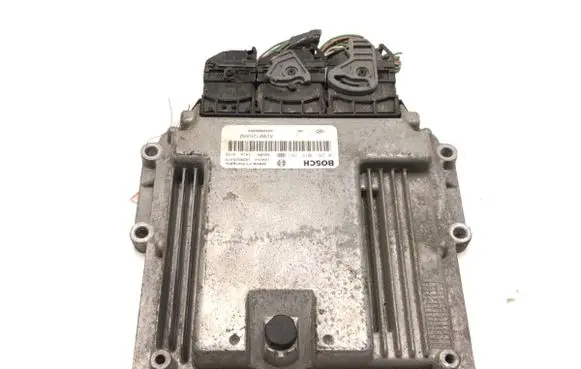 Renault Laguna III Engine control unit/module ECU 8200726880