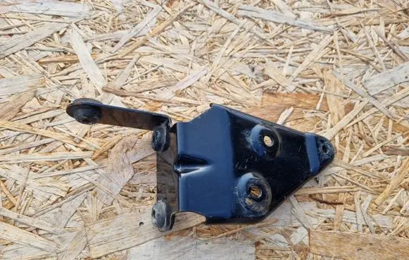 Fiat Doblo ABS pump bracket 