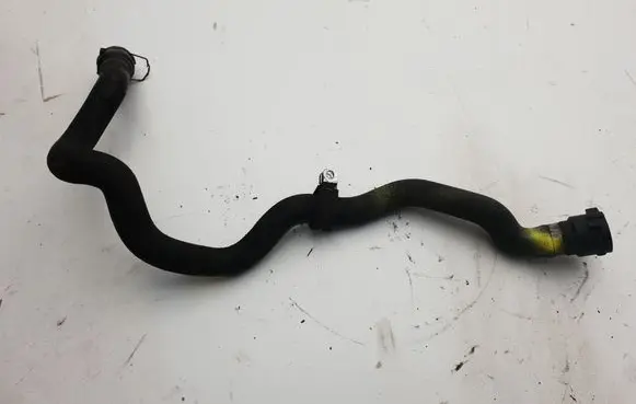 BMW 5 E39 Engine coolant pipe/hose