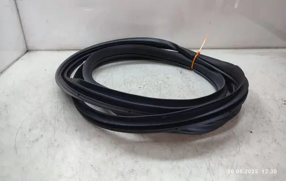 Mazda CX-5 Front door rubber seal 