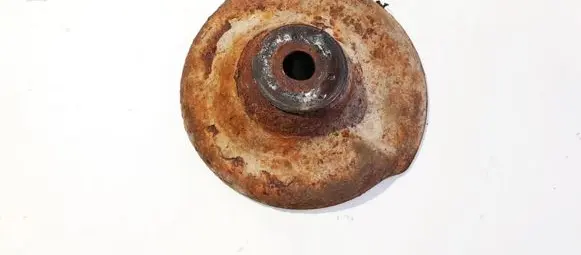 Renault Clio II Coil spring mount 