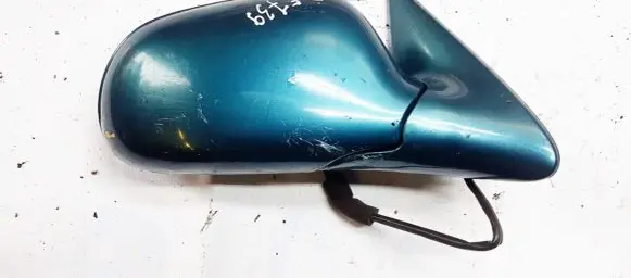 Mazda 626 Front door electric wing mirror E13010519