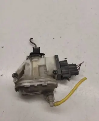 Volkswagen PASSAT B4 Central locking motor 3A0862153B