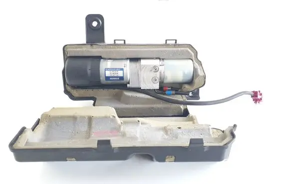 Mercedes-Benz E W211 Tailgate hydraulic pump motor A2118000065 2118000848
