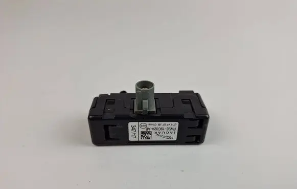 Jaguar E-Pace Aerial antenna amplifier FW9319C024AB