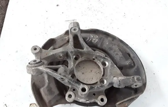 Mercedes-Benz E W211 Rear wheel hub spindle/knuckle 0902