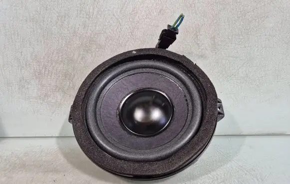 Audi TT Mk1 Parcel shelf speaker 8N8035401