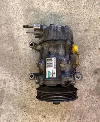 Mini Cooper Countryman R60 Air conditioning (A/C) compressor (pump) 9213175