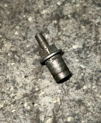 BMW 5 E39 Nuts/bolts 11121738608