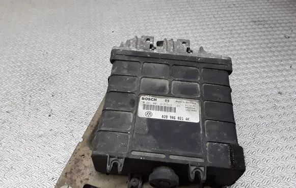Volkswagen PASSAT B4 Engine control unit/module 0281001312 028906021AK