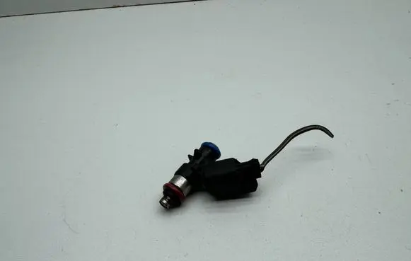 Fuel injector
