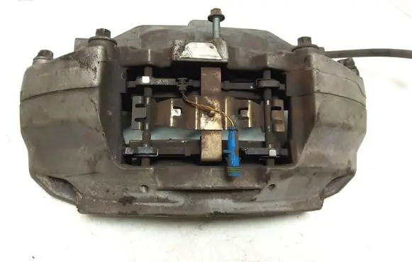 Mercedes-Benz GLC X253 C253 Front brake caliper