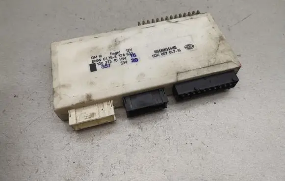BMW 5 E39 Comfort/convenience module 8378633 61358378633