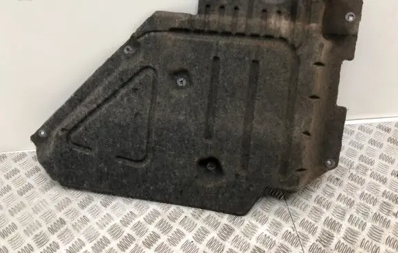 Ford Puma Fuel tank bottom protection 