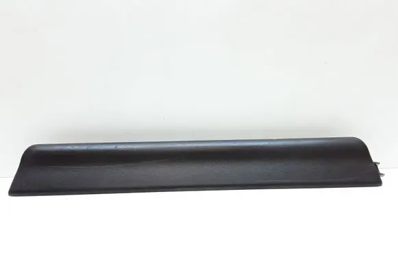 Volvo XC70 Front sill trim cover 31250823