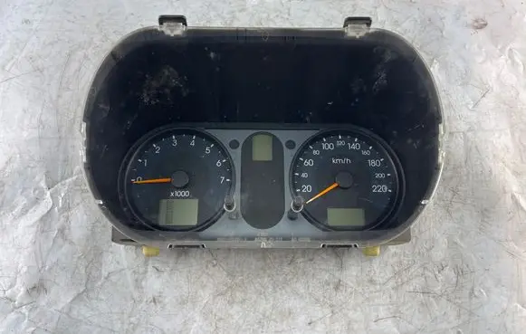 Ford Fusion Speedometer (instrument cluster) 2S6F10841A 44ZNMZU236