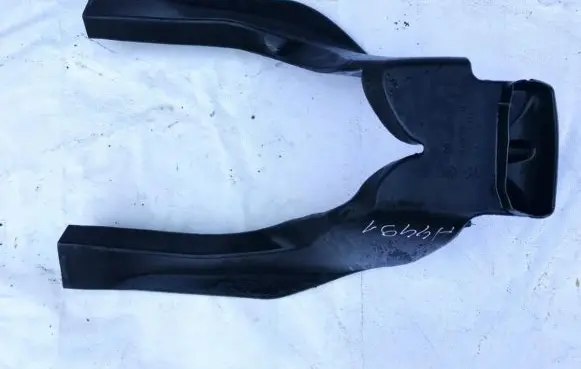 Volkswagen Cross Polo Air intake hose/pipe 6q0819803c