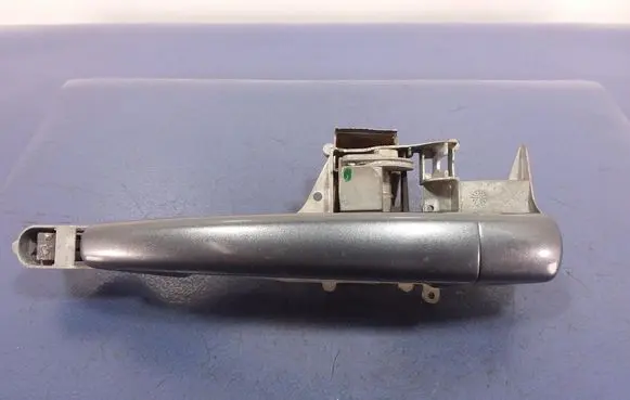 Mercedes-Benz E C207 W207 Front door exterior handle 9680168680