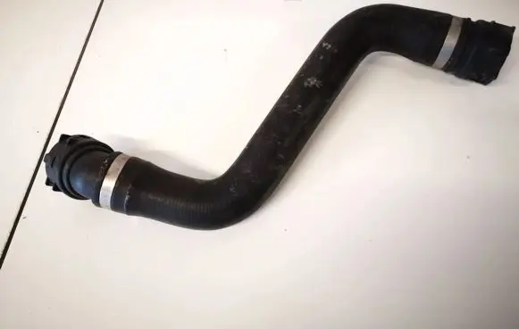 BMW 5 GT F07 Engine coolant pipe/hose 7789742