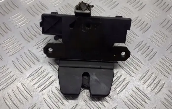 Volvo V50 Tailgate exterior lock 4N51-A442A66-AK