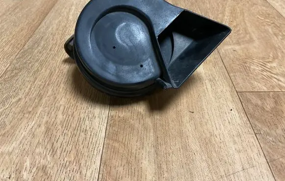 Volvo S40, V40 Horn signal 007728 A28657625 E1000233
