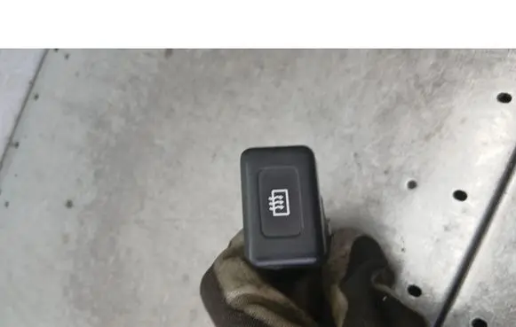 Nissan Almera Other switches/knobs/shifts