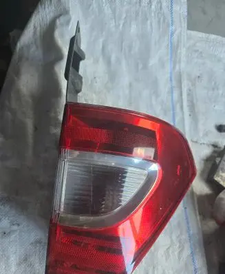 Ford Galaxy Rear/tail lights 17701011