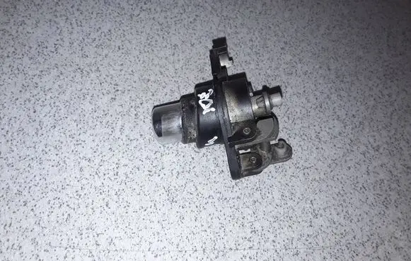 BMW 5 E34 Tailgate/trunk/boot lock/catch/latch 51241946100