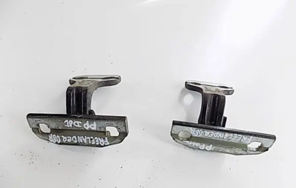 Land Rover Freelander 2 - LR2 Front door hinge set 