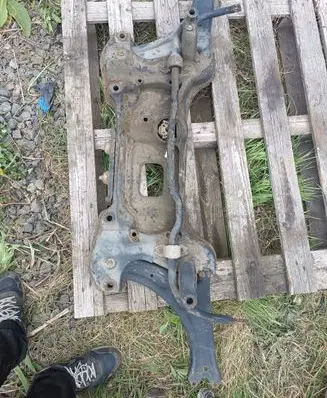 Skoda Superb B6 (3T) Front subframe XCDFEFFAAE